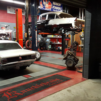 Knuckleheads Garage